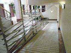 Rampa para comunicar diferentes plantas en un edificio